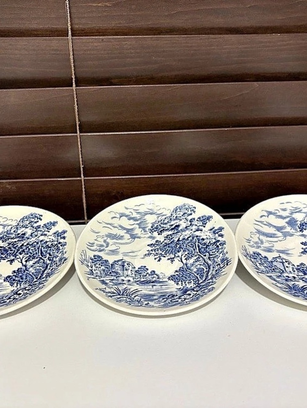 Wedgewood trincket/wall hanging plates set of 3